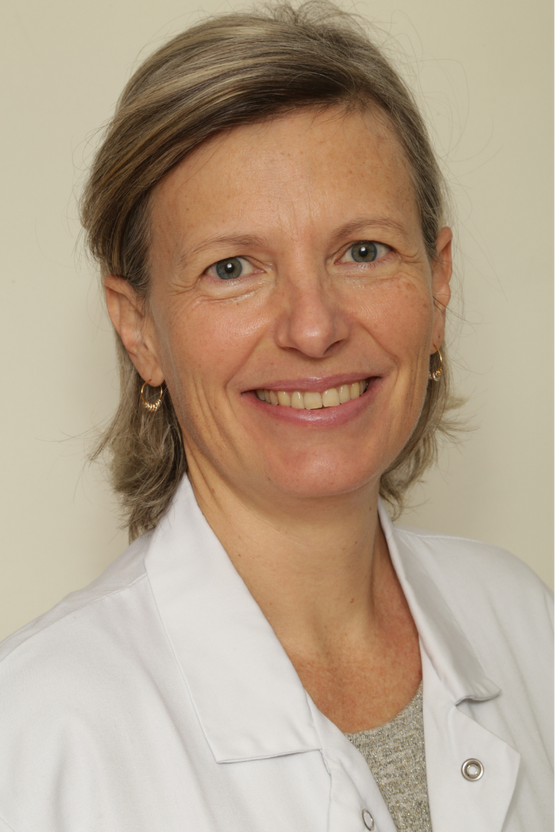 Dr Charlotte Hautefort